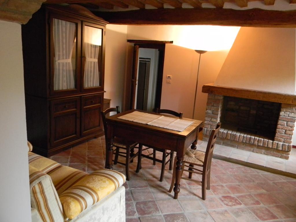 Apartmán Residenza Ca D'Masseu Calamandrana Pokoj fotografie